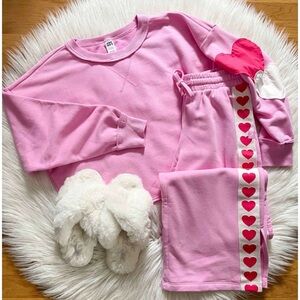 JoyLab Pink Sweatpants Set with Red Heart Accents
Lounge wear